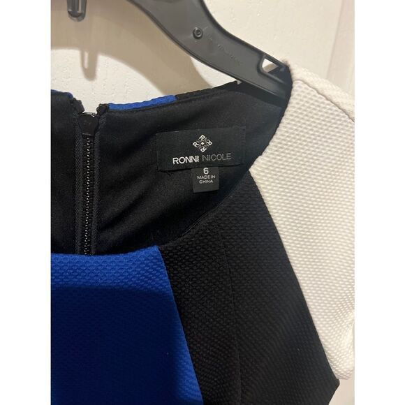 Ronni Nicole Saphire Blue White and Black color block dress - Picture 5 of 11